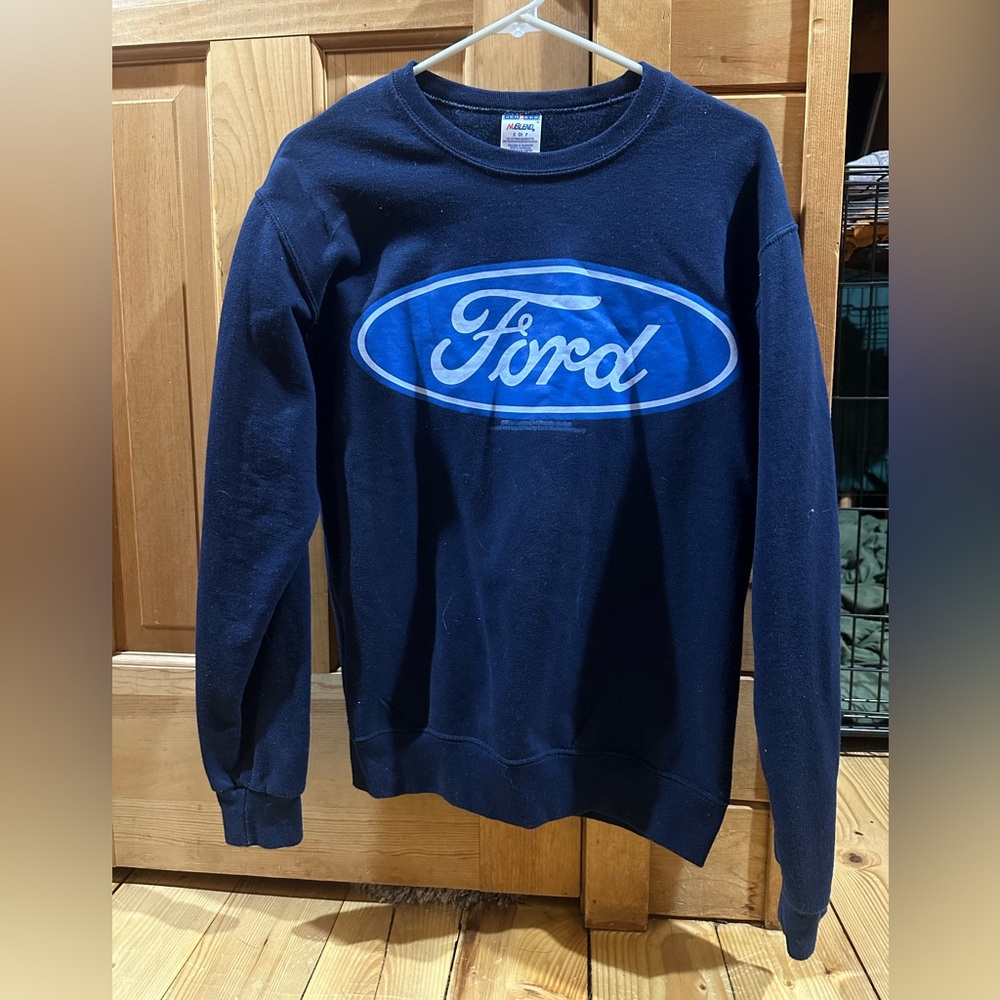 Ford Sweater size small